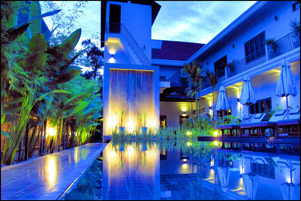 Santa Clara Boutique Hotel Siem Reap Exterior photo